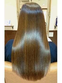 ヘアートップス hair top'sの写真/【縮毛矯正+カット+リタッチカラー￥10584】リーズナブルプライスで気軽に通いやすい♪クーポンも要Check☆