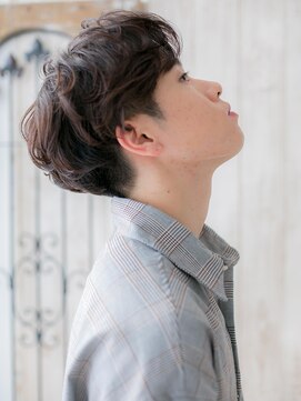 ミスターアンドミセス ファミリーカットサロンビーンズ 草加店(Mr&Mrs Beans) [ビーンズ草加]ワイルドアップバングジェントルマンパーマ