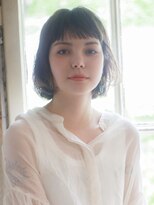 コム(com by neolive)&nbsp;ふんわりアゴラインボブ　2