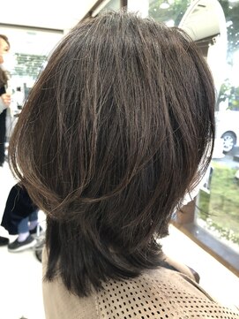 リョージ オブ ジェネレーション(Ryoji of GENERATION) お手入れいらずミディアムスタイル