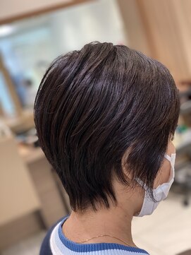 アッシュ 永福町店(Ash) ミセスショート