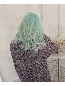 カカフロントオブザミラー(KaKa front of the mirror) ホワイトライム