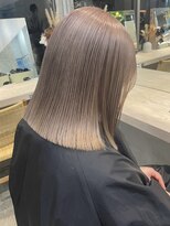 サンク 原宿 表参道(cinq) ミルクティーピンクベージュカラーブリーチカラーハイトーン原宿