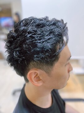 ガラントリー(GALAN TERIE) スパイラル30代40代50代メンズカットツイストヘッドスパ新瑞橋