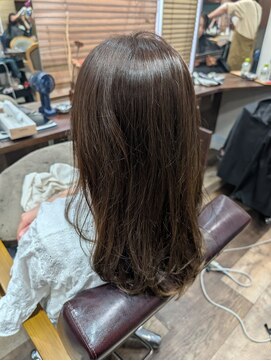 ルアン(Luan) アディクシーカラー×ベージュ