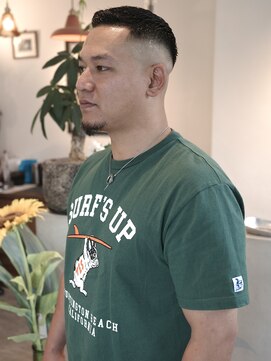 ウィム(wim) 『スキンフェード』バーバースタイル/クロップスタイル