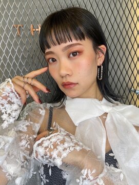 スリーバイベルベット(THREE...by velvet) ダークブラックカラー/ダブルカラー/髪質改善/オージュア