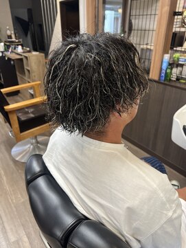 スケッチ(SKETCH) ツイストパーマ、ツイストスパイラルパーマ、波巻きパーマ