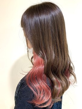 アズール 草加(azule) インナーカラー ブリーチ ピンク