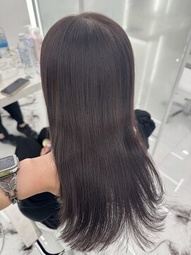 コア プラス 立川(COA PLUS) ブリーチなしで作るココアベージュ【井澤彩】