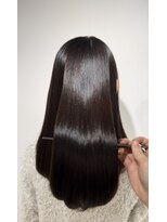 リエル(LIERU)&nbsp;サラ艶縮毛矯正