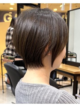 ヨファ ヘアー(YOFA hair) 似合わせ 大人丸みショート