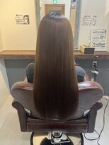 スローネ(THRONE) 髪質改善酸性ストレートで艶髪/20代30代40代/新宿