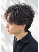 ディータ(Dita)&nbsp;毛流れニュアンスフェザーセンターパート大宮メンズパーマ