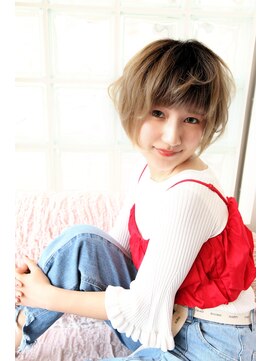 ヴァスティ(VASTY) ☆可愛さ引き出す顎ラインボブ☆