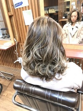 ブリッツレボルト(BLITZ R EVOLUT) 外国人風☆3Dハイライト