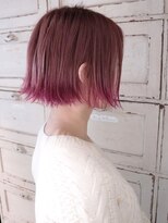 ロリム(RorriM)&nbsp;外はねボブ　ピンク　ダブルカラー　グラデーションカラー