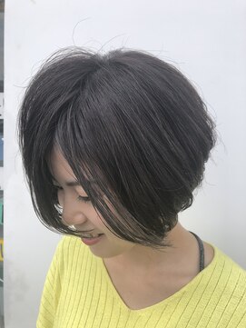 ノアーズアーク(Noah's Ark) 前下がりベリーグレージュ