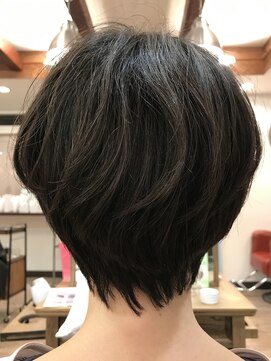 パース(PARS) パーマで素敵に＊変身ショート