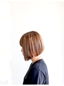 フォルムヘアデザイン(FORME hair design) 《FORME hair design director 谷津》前下がりワンレンボブ