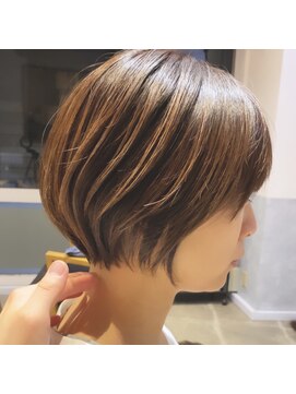 ラボヌールヘアーレーヴ 池袋店(La Bonheur hair reve) 大人可愛い丸みショート