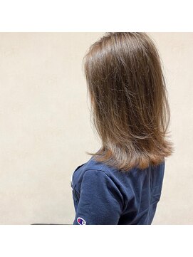 ライフ ウィズ ヘア(LIFE with HAIR) 切りっぱなしホワイトグレージュ