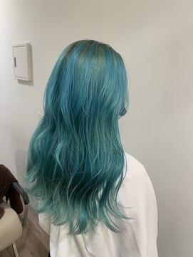 ハロ 蕨(HALO) ☆爽やかターコイズブルー☆【阿部佑香】