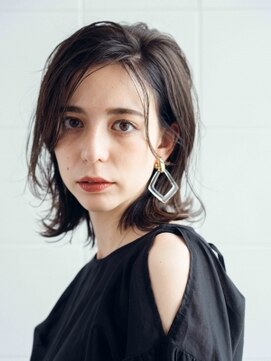 オートクチュールランコントレ(Haute Couture Rencontrer) 切りっぱなしボブ×アッシュブラック