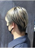 ナチュラルメンズショート　ブリーチデザイン