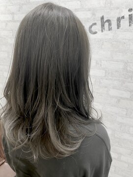 シュリット 溝の口(schritt) グラデーションカラー×グレージュ　ono