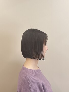 アース 上本町店(HAIR&MAKE EARTH) 20代30代40代前下がりストレート大人ボブリップライン