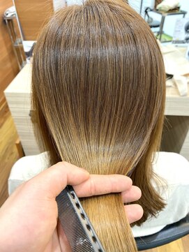 アローズソワン(HELLO'S SOIN) ハイトーンでもツヤ髪