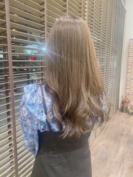 グラス(GRASS) 【10代20代30代】艶ロング