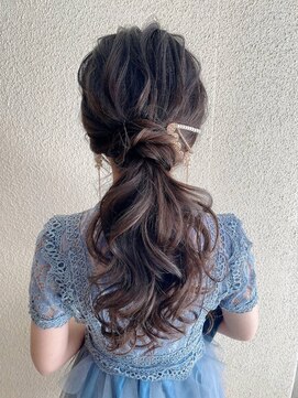 ヘアセットサロン イリス(IRIS) ★IRIS★ルーズポニーテール♪お呼ばれヘアに最適!