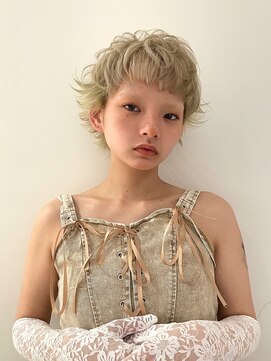 スタニング 渋谷(STUNNING.) レイヤー/ボブ/ケアブリーチ/ダブルカラー/ハイトーン【豪】