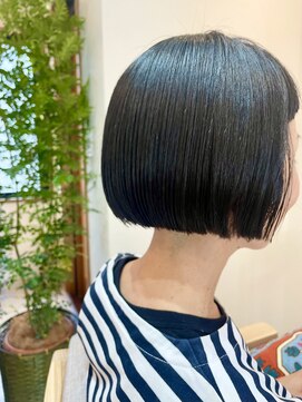 ケシキ(ke:siki) 切りっぱなしボブ