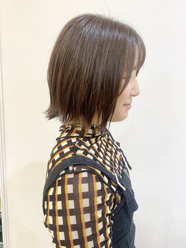 モリオ フロム ロンドン 成増店 【morio成増/一戸】大人かわいい切りっぱなしボブ