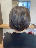 ハイライトの効いたショートボブ!