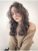 レイヤーカットミルクティーベージュウェーブニュアンスパーマ