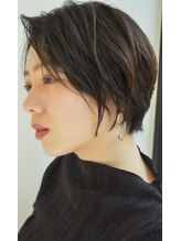 シック 浦和(CHIC) 差がつく、大人ショートはくびれと丸みの両立を！