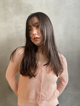 【明治神宮前駅2分】顔の印象を左右する顔周りのカットも【ecouter】にお任せください♪