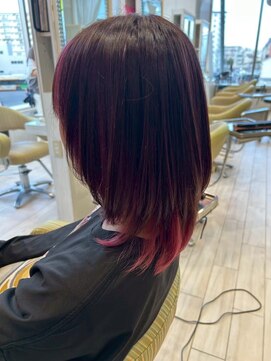 ビスイル 秋葉原店(Vis ill) 大人可愛いインナーカラーチェリーピンク