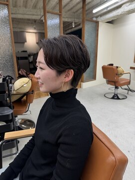 タミーズ 金山(Tummy's) ハンサムショート×フェザーパーマ