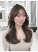 韓国ヘア/レイヤーカット_ハッシュカット_顔まわり_透明感カラー
