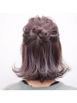 アトレ(attrait) お呼ばれアレンジ