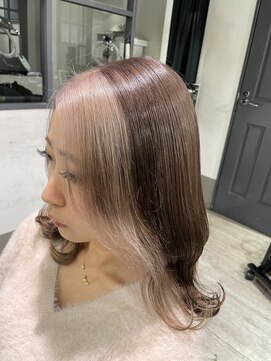 ルイス(L'wis) フェイスフレーミングとインナーカラー♪♪代表朝長