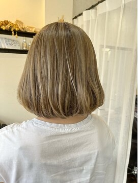 ファンド 千葉(fand) 白髪ぼかしハイライト/髪質改善/オリーブグレージュ/ボブウルフ