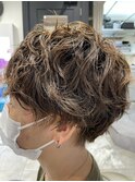 スッキリショート×無造作パーマ