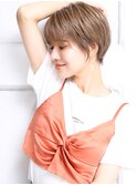大人可愛い小顔美髪ツヤ髪くびれショートバニラベージュA1