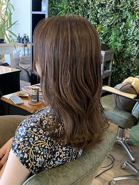 インデペンデンス(independence) アッシュブラウン